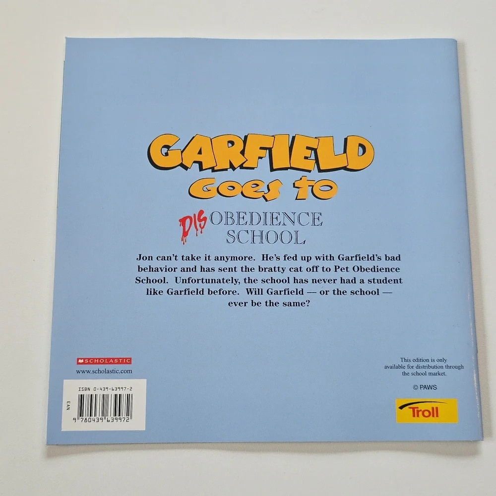 Garfield Book Set - Comic Book, Discovers America And Obedience School